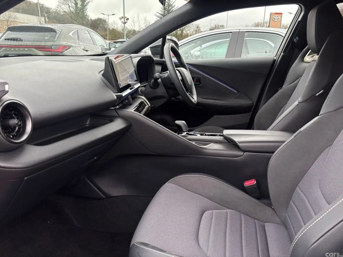 Toyota C-HR SUV, Petrol Hybrid, 2025, Red