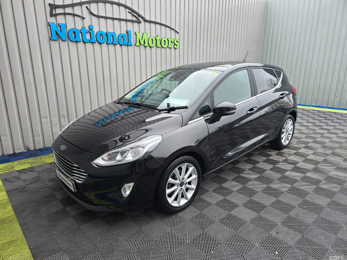 Ford Fiesta Hatchback, Petrol, 2021, Black