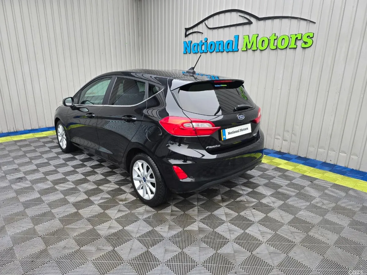 Ford Fiesta Hatchback, Petrol, 2021, Black