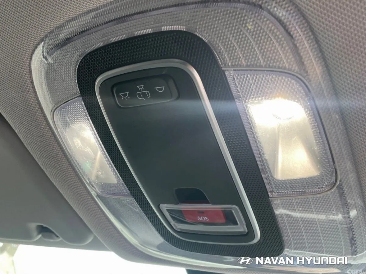 Hyundai KONA MPV, Electric, 2025, White