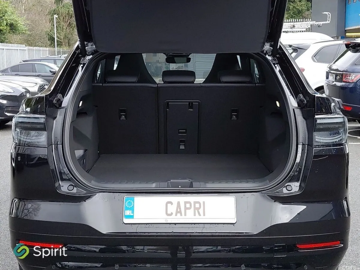 Ford Capri SUV, Electric, 2026, Black
