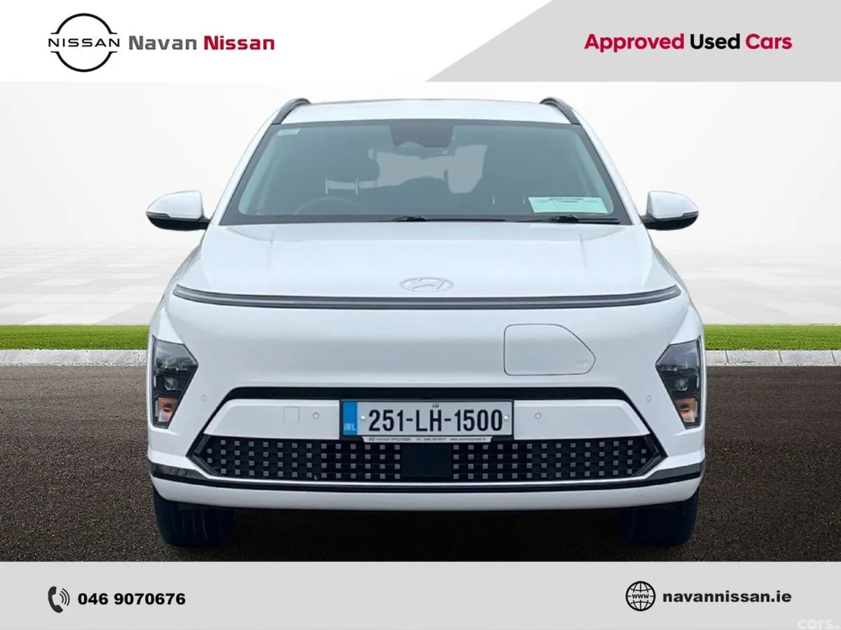 Hyundai KONA MPV, Electric, 2025, White