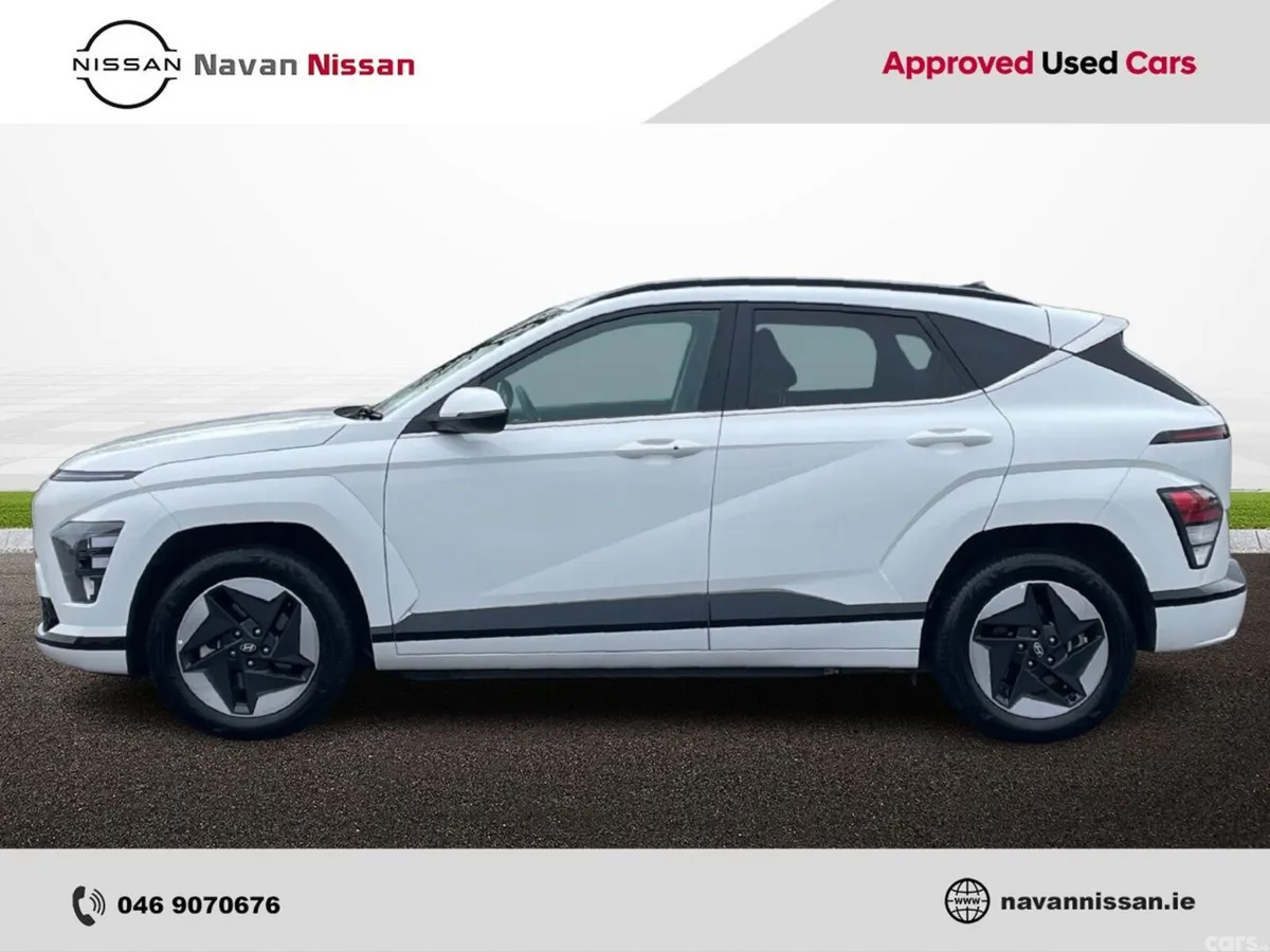 Hyundai KONA MPV, Electric, 2025, White