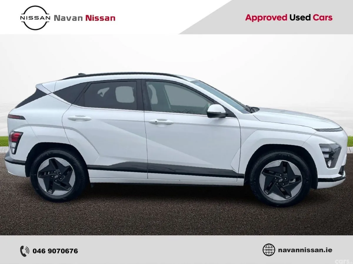 Hyundai KONA MPV, Electric, 2025, White