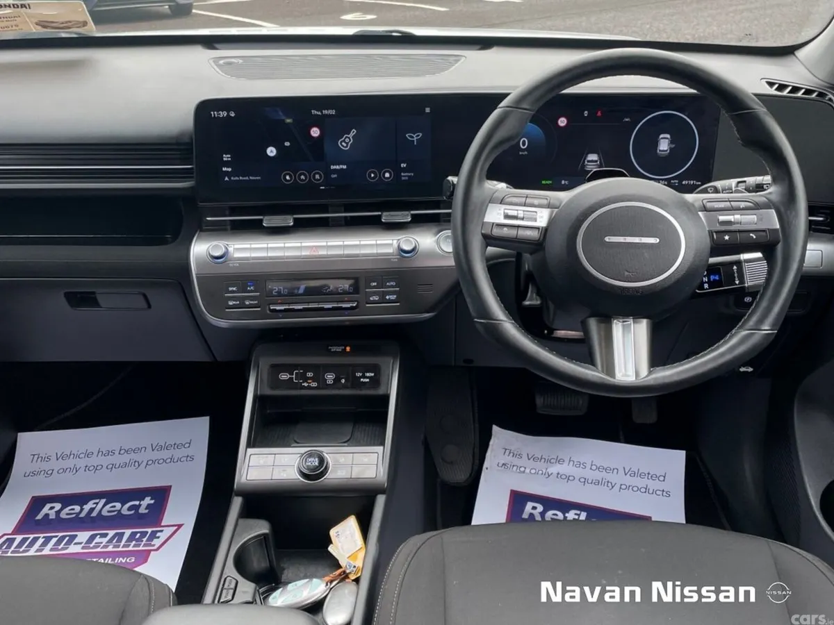 Hyundai KONA MPV, Electric, 2025, White