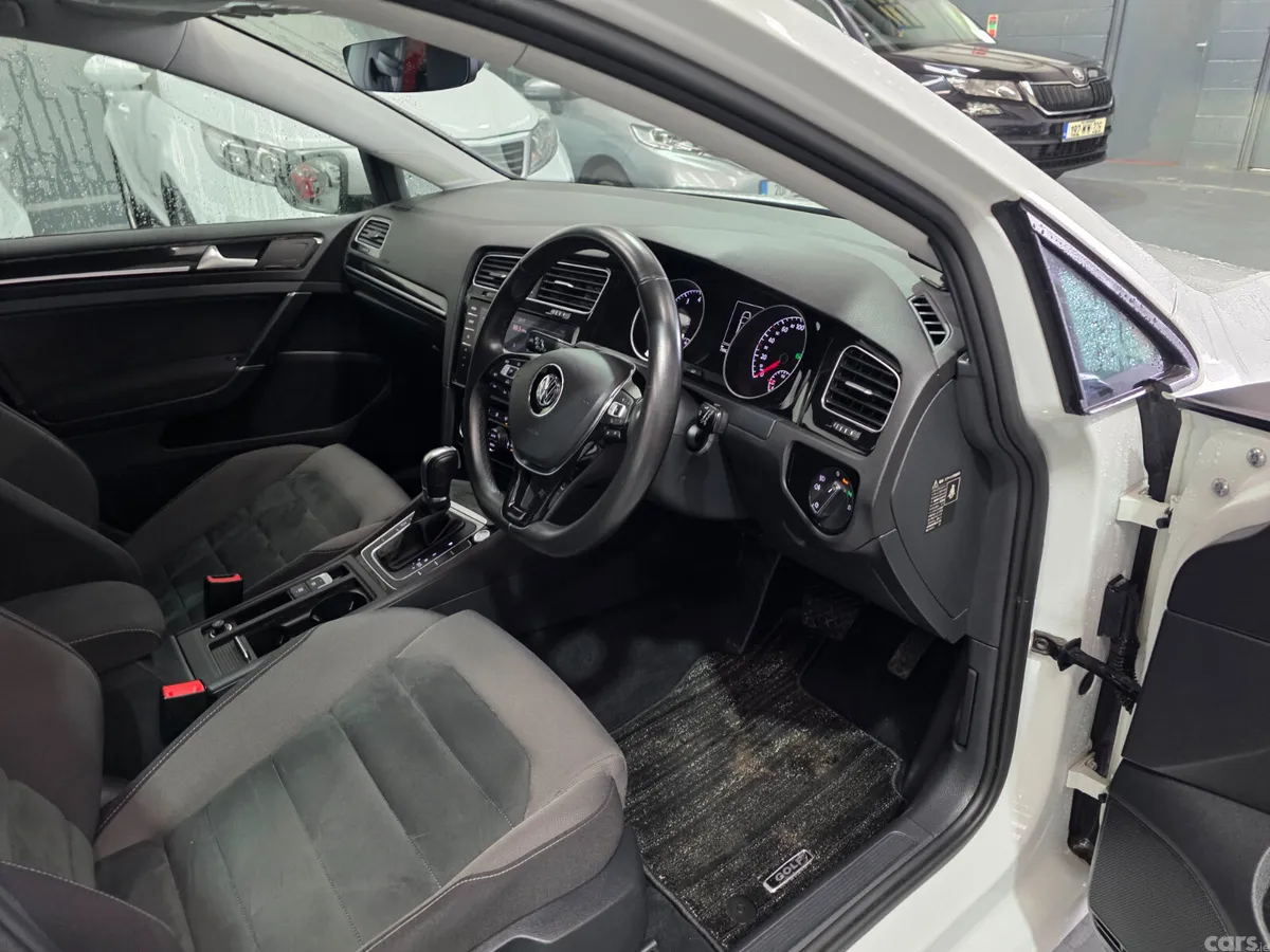 Volkswagen Golf Hatchback, Petrol, 2018, White