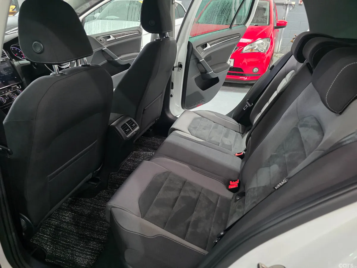 Volkswagen Golf Hatchback, Petrol, 2018, White