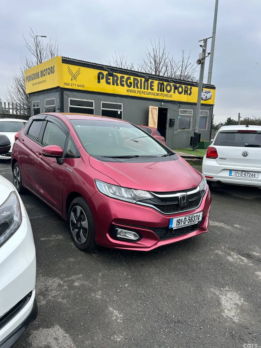 Honda Fit Hatchback, Petrol Hybrid, 2019, Red