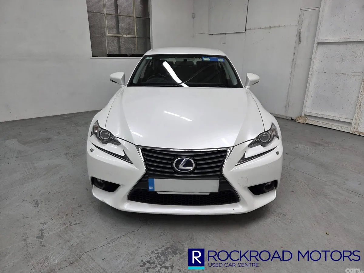 Lexus IS Saloon, Petrol Hybrid, 2016, White