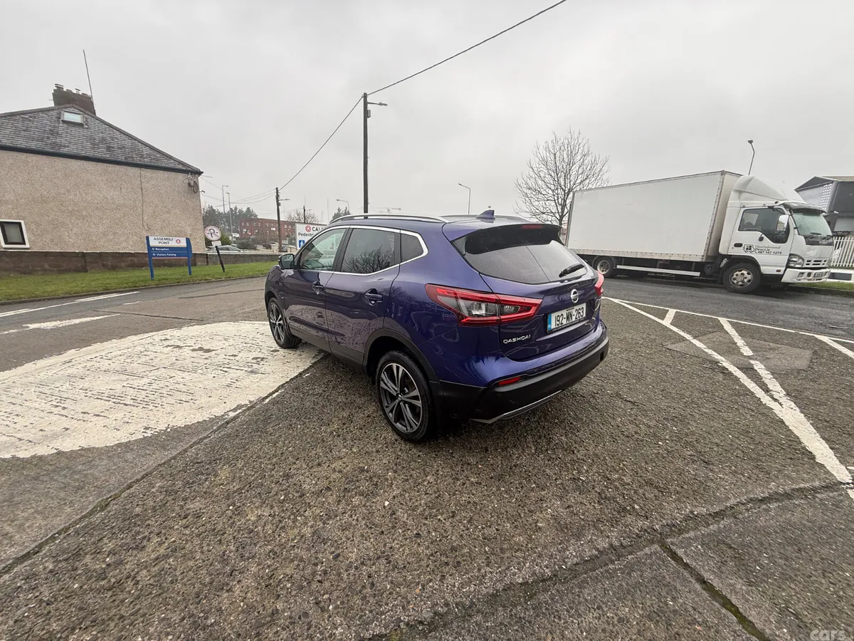 Nissan Qashqai MPV, Diesel, 2019, Blue