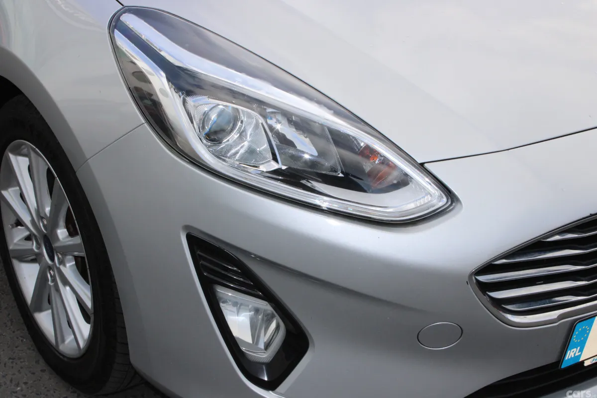 Ford Fiesta Hatchback, Petrol, 2021, Grey
