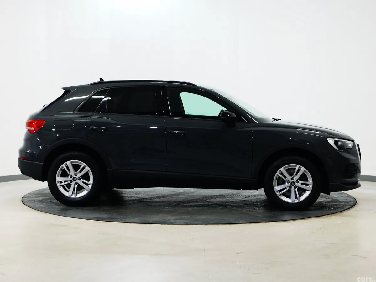 Audi Q3 SUV, Petrol Hybrid, 2022, Grey