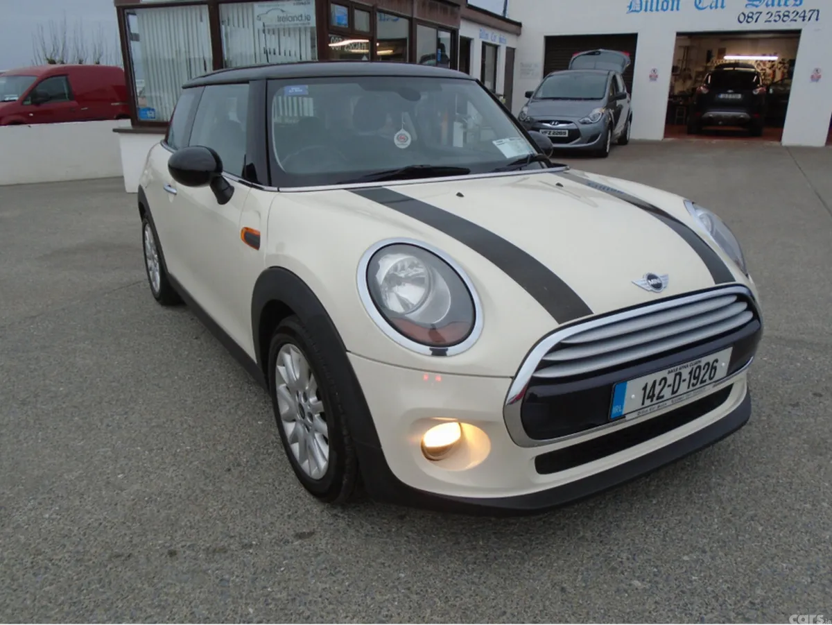 Mini Cooper Hatchback, Diesel, 2014, White