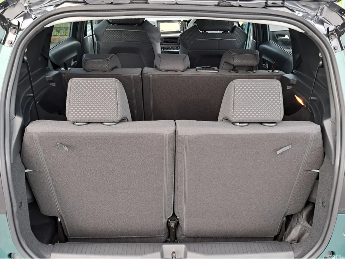 Opel Frontera SUV, Petrol Hybrid, 2026, Green