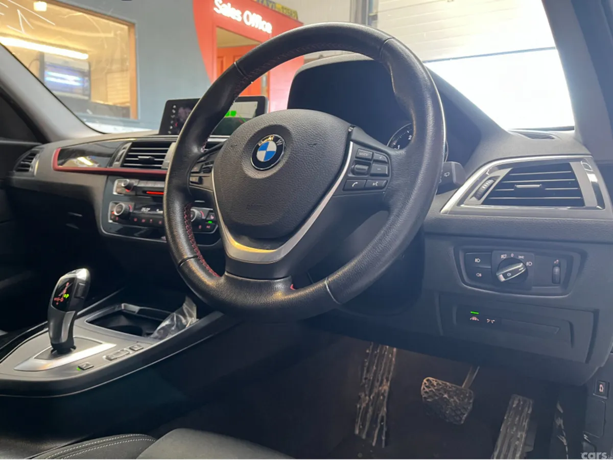 BMW 1-Series Hatchback, Diesel, 2017, White