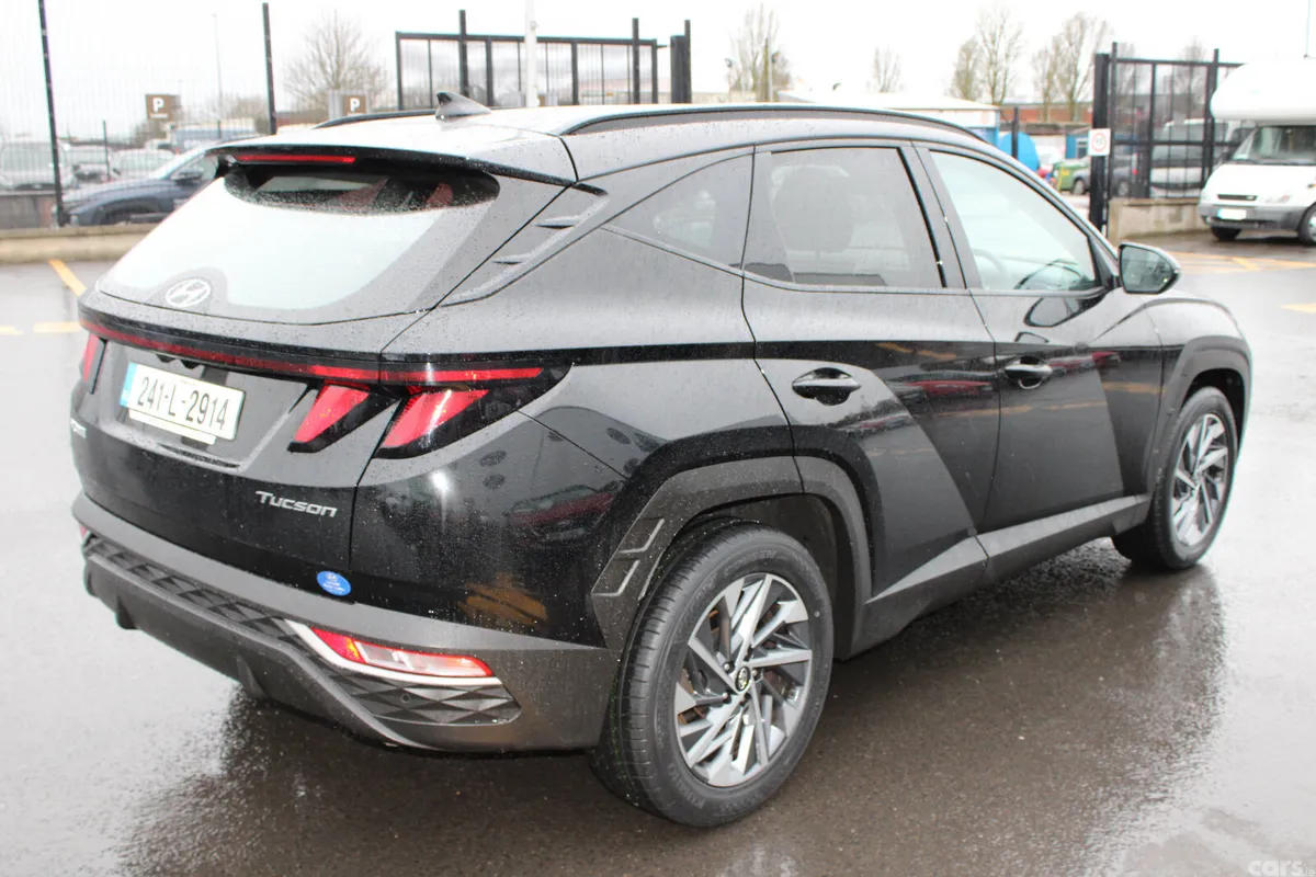 Hyundai Tucson SUV, Diesel, 2024, Black