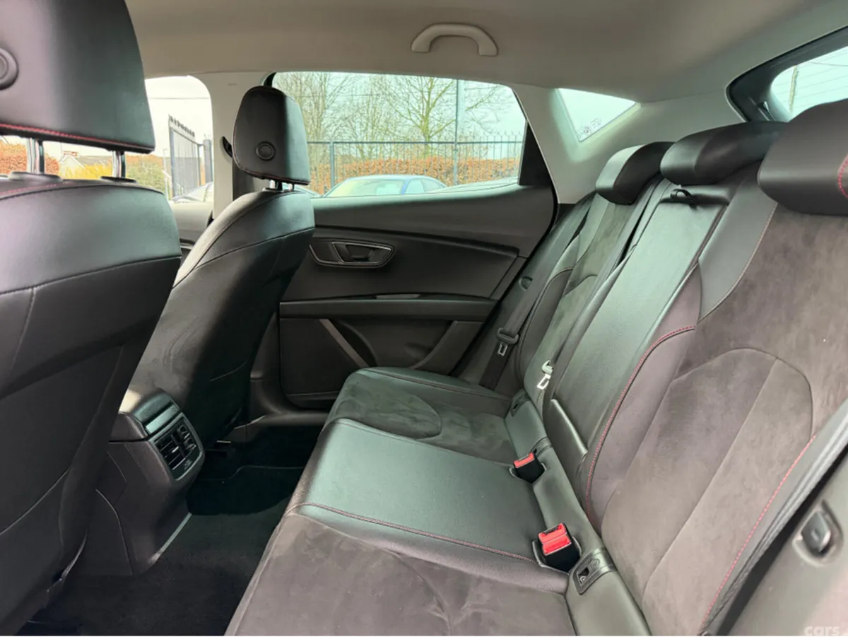 SEAT Leon Hatchback, Diesel, 2017, Black