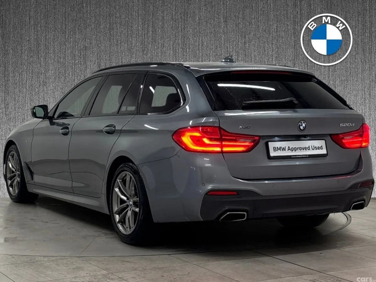 BMW 5-Series Estate, Diesel, 2020, Blue