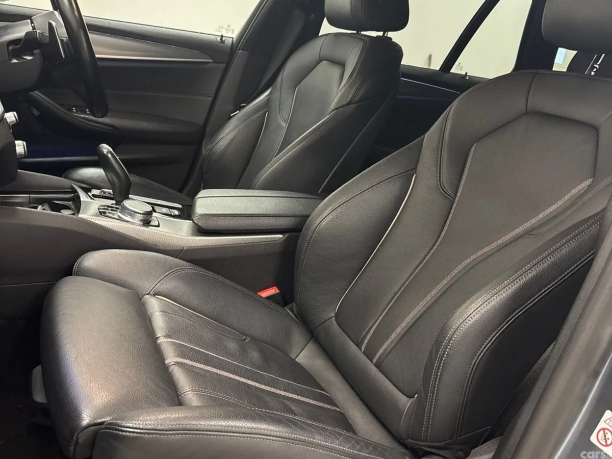 BMW 5-Series Estate, Diesel, 2020, Blue
