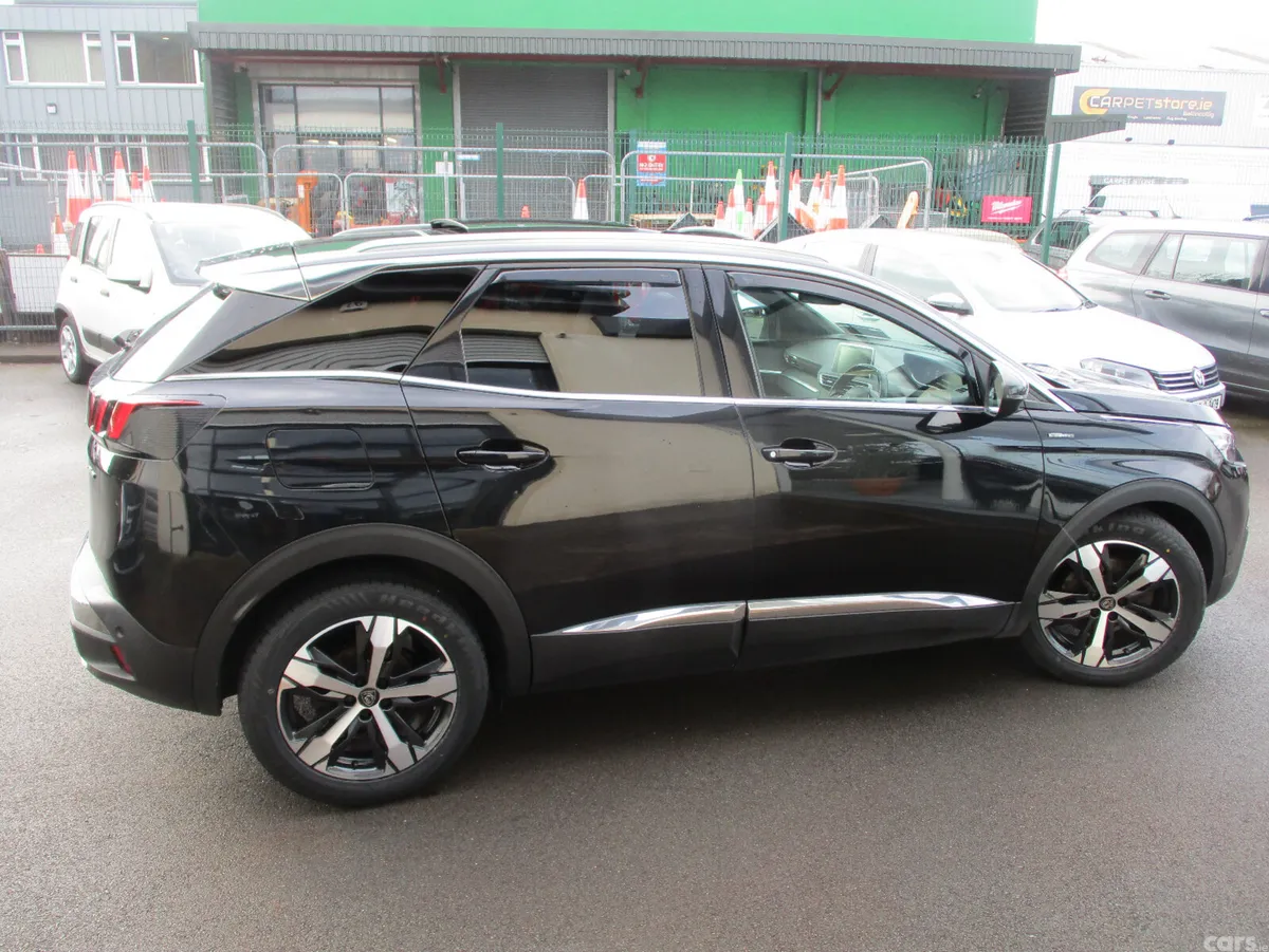 Peugeot 3008 MPV, Diesel, 2018, Black