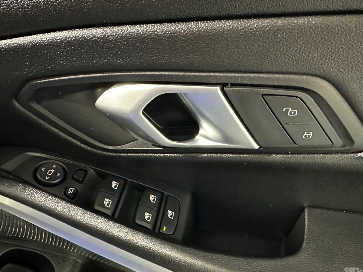 BMW 3-Series Saloon, Petrol Hybrid, 2025, Blue