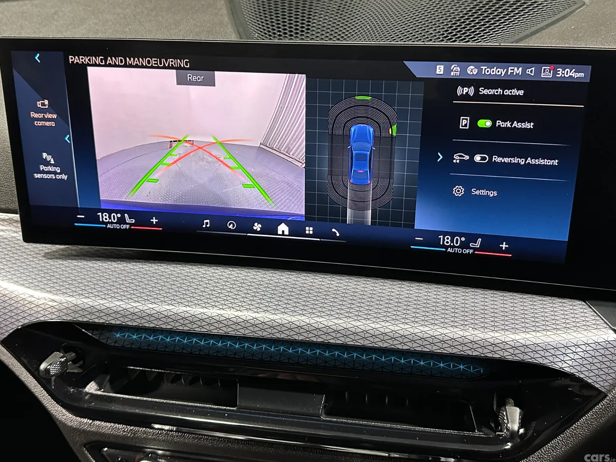BMW 3-Series Saloon, Petrol Hybrid, 2025, Blue