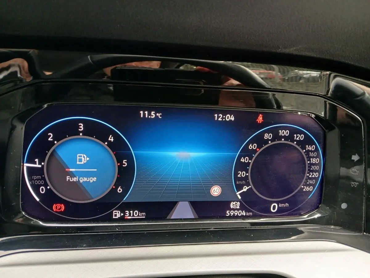 Volkswagen Golf Hatchback, Diesel, 2023, Grey