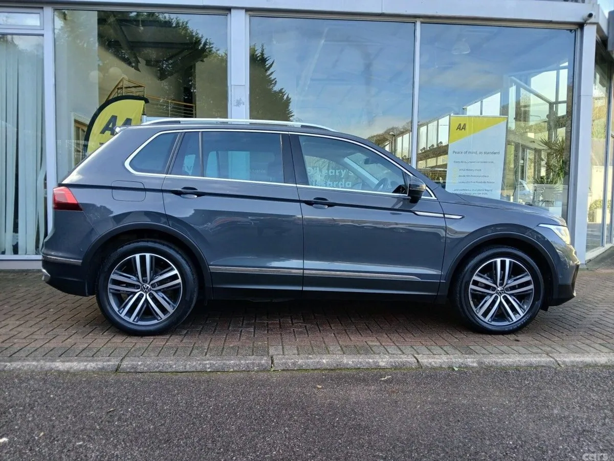 Volkswagen Tiguan SUV, Diesel, 2023, Grey