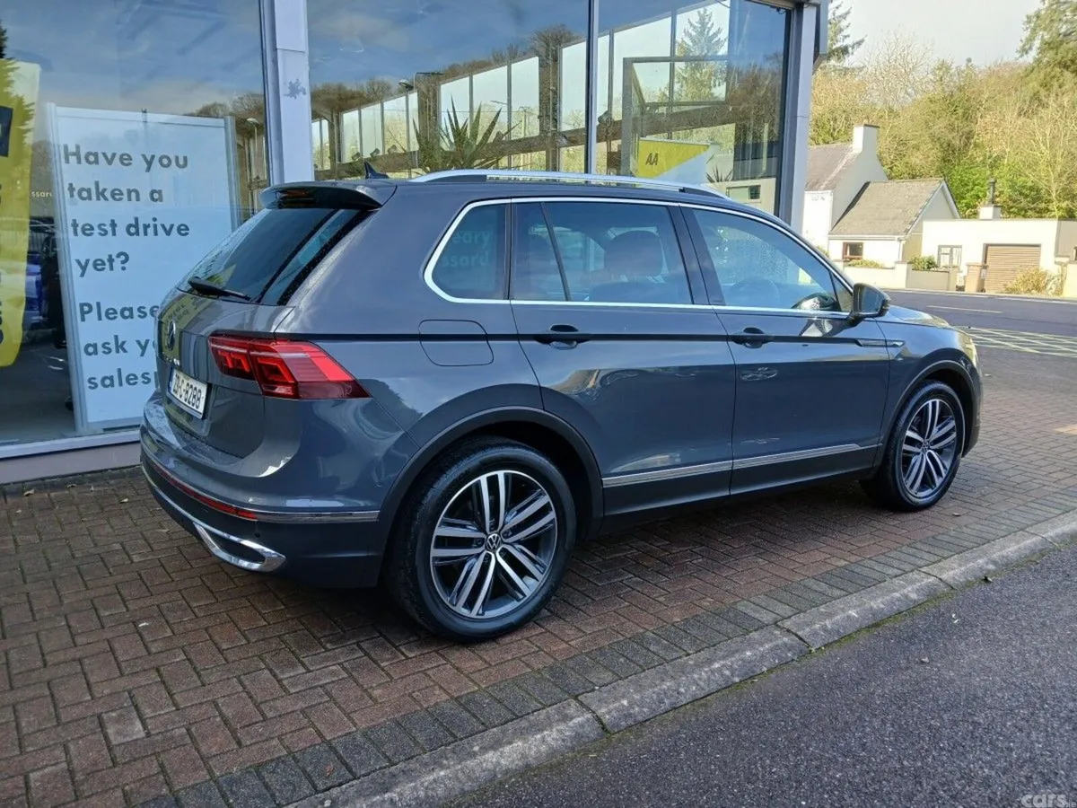 Volkswagen Tiguan SUV, Diesel, 2023, Grey