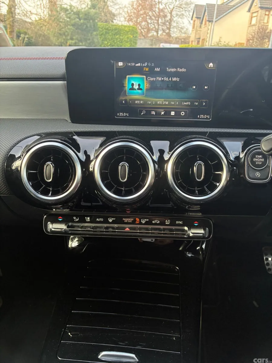 Mercedes-Benz CLA Saloon, Petrol, 2019, Red