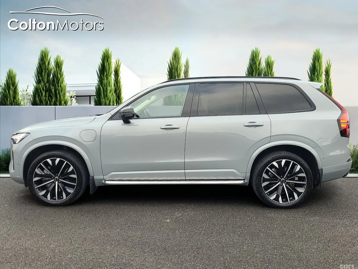 Volvo XC90 SUV, Petrol Plug-in Hybrid, 2025, Grey
