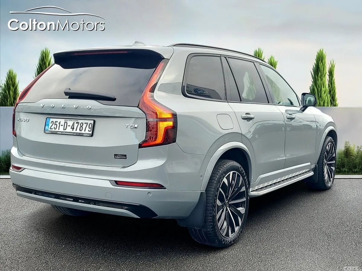 Volvo XC90 SUV, Petrol Plug-in Hybrid, 2025, Grey