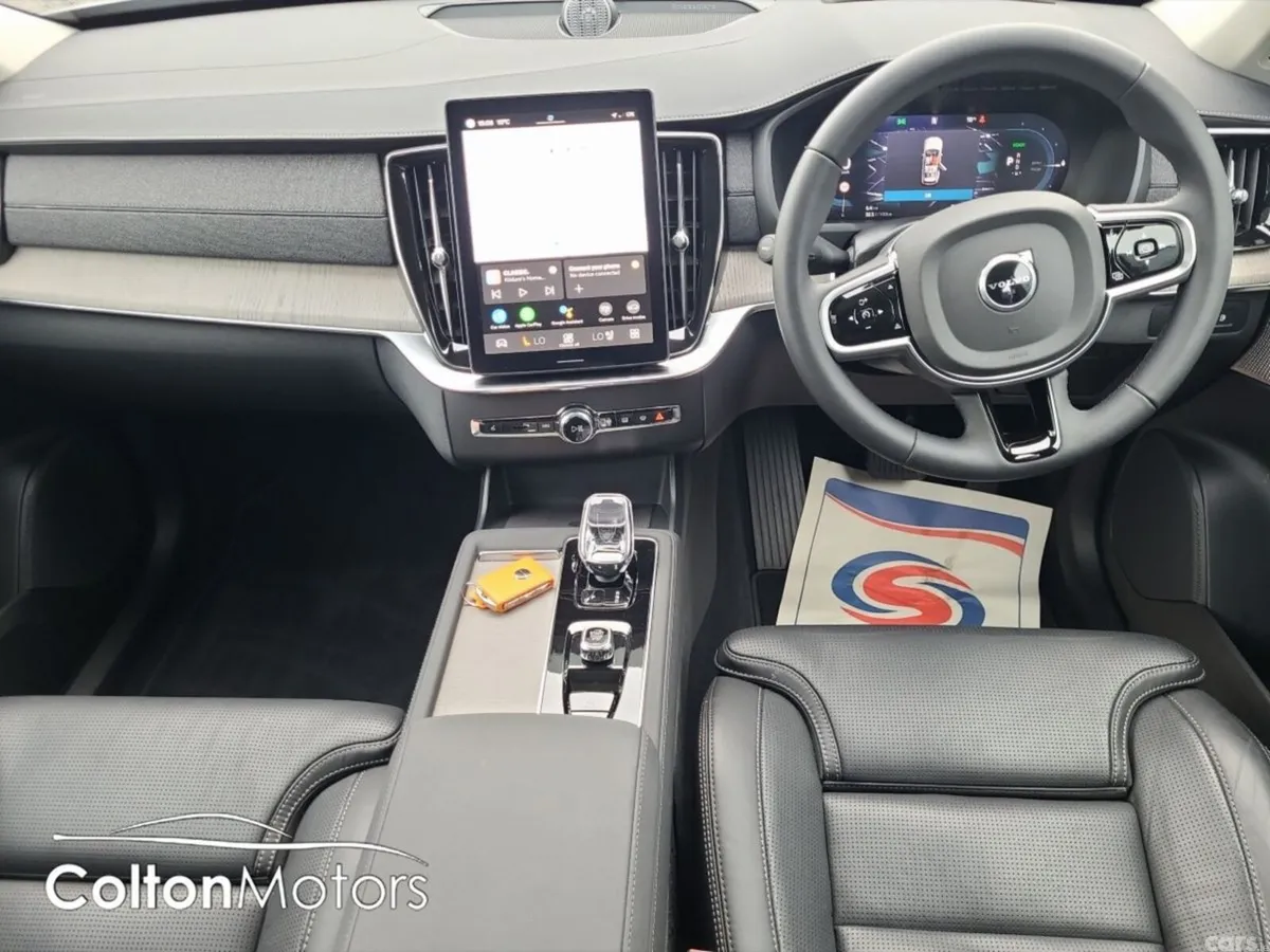 Volvo XC90 SUV, Petrol Plug-in Hybrid, 2025, Grey