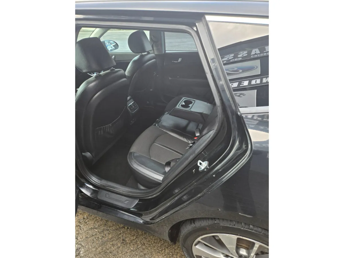 Kia Optima Estate, Diesel, 2018, Black