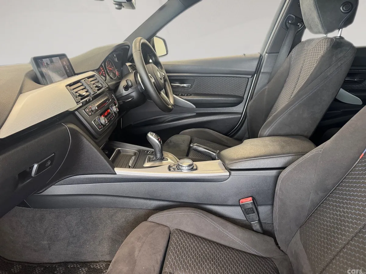 BMW 3-Series Saloon, Diesel, 2016, White