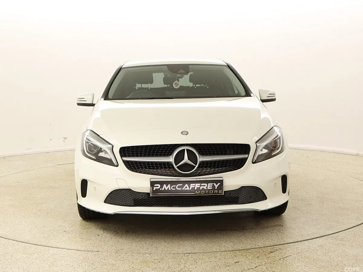 Mercedes-Benz A-Class Hatchback, Diesel, 2015, White