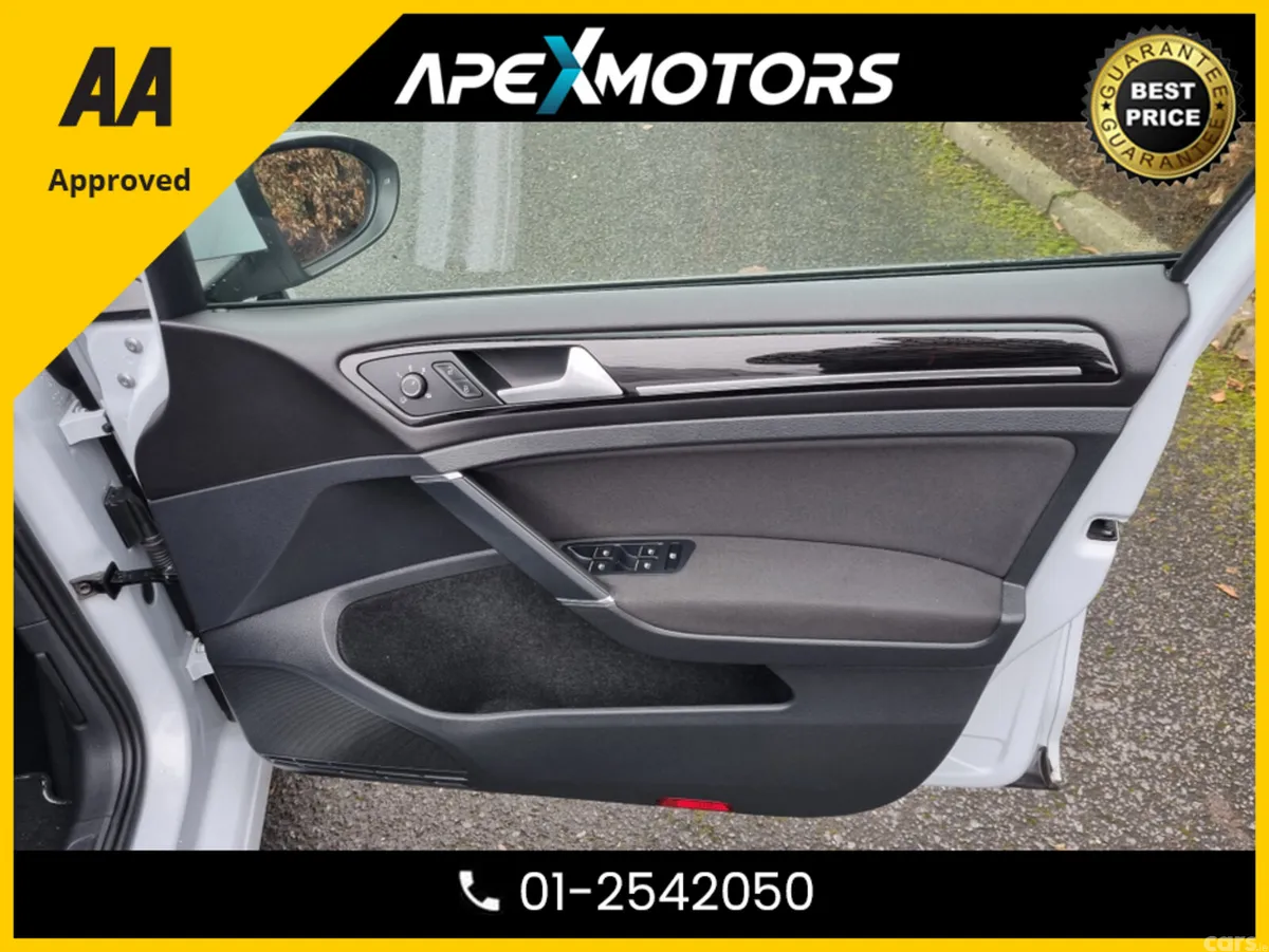 Volkswagen Golf Hatchback, Petrol, 2018, White