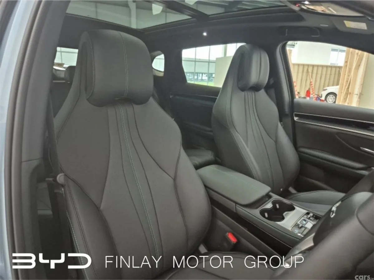 BYD SEAL U SUV, Petrol Plug-in Hybrid, 2027, Blue