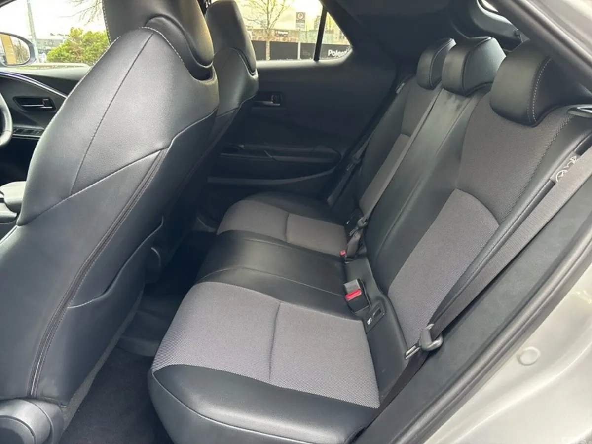 Toyota C-HR Hatchback, Petrol Plug-in Hybrid, 2025, Silver