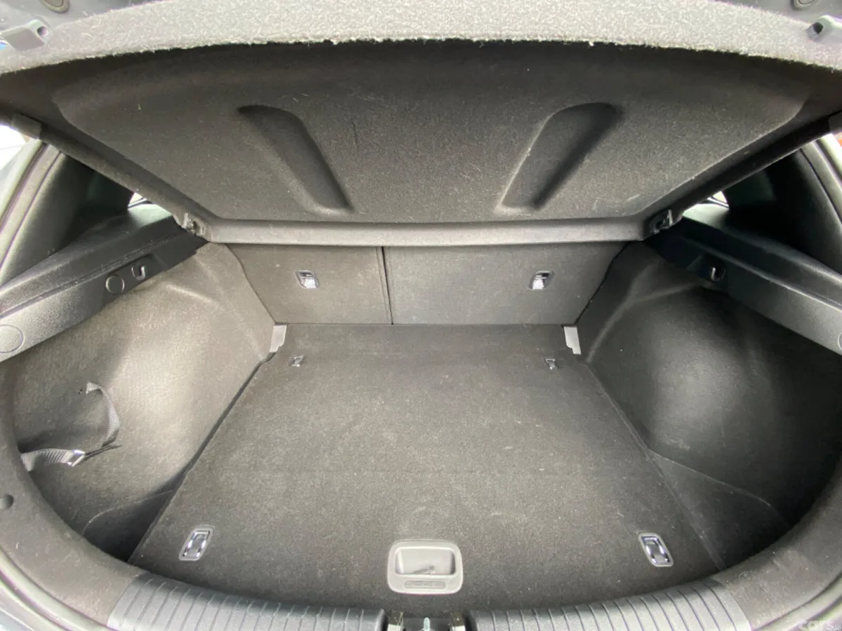 Kia Ceed Hatchback, Diesel Hybrid, 2024, Grey
