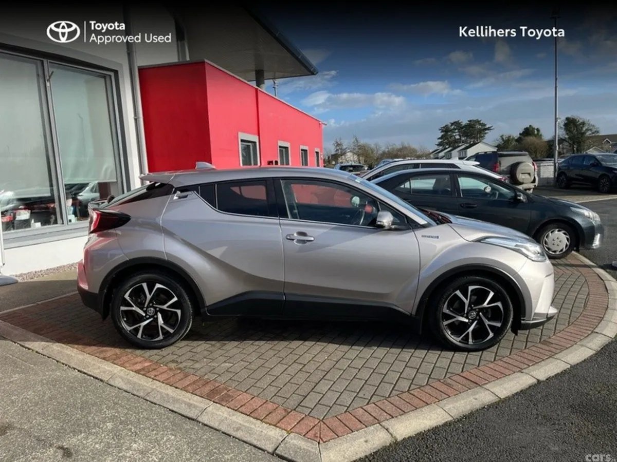 Toyota C-HR SUV, Petrol Hybrid, 2022, Grey