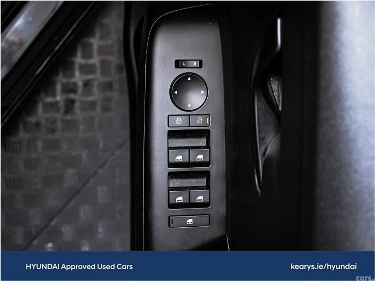 Hyundai KONA SUV, Petrol, 2024, Grey
