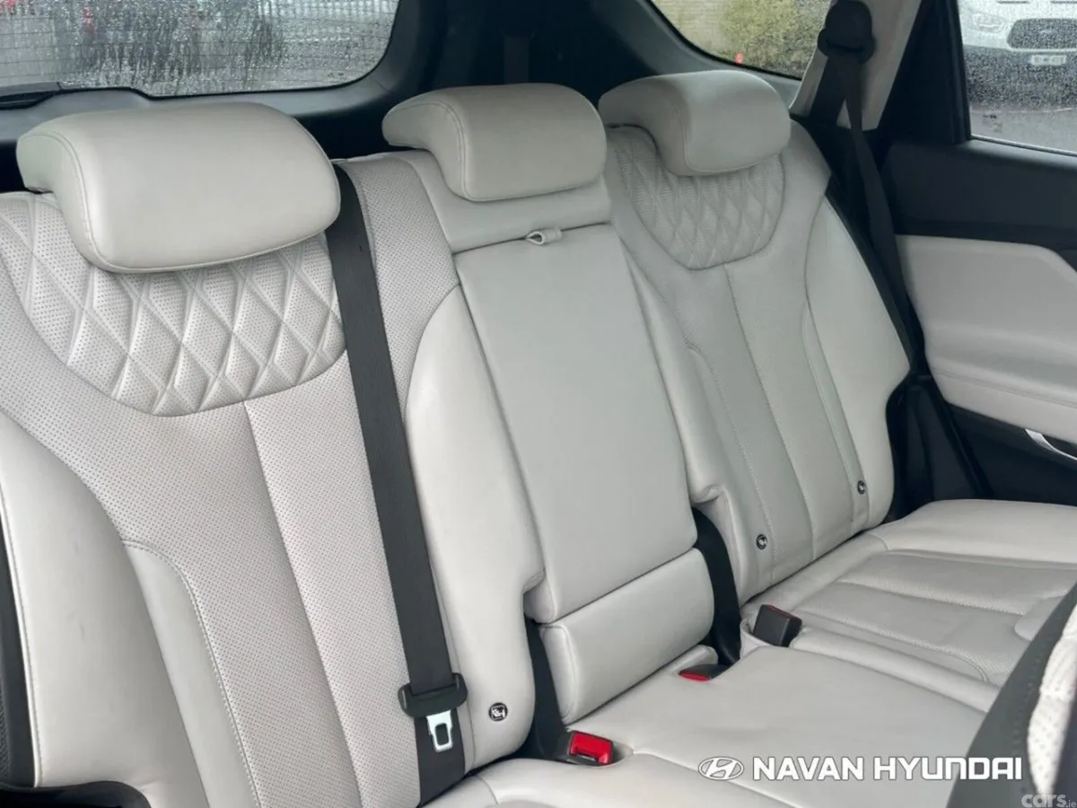 Hyundai Santa Fe SUV, Petrol Plug-in Hybrid, 2021, Grey