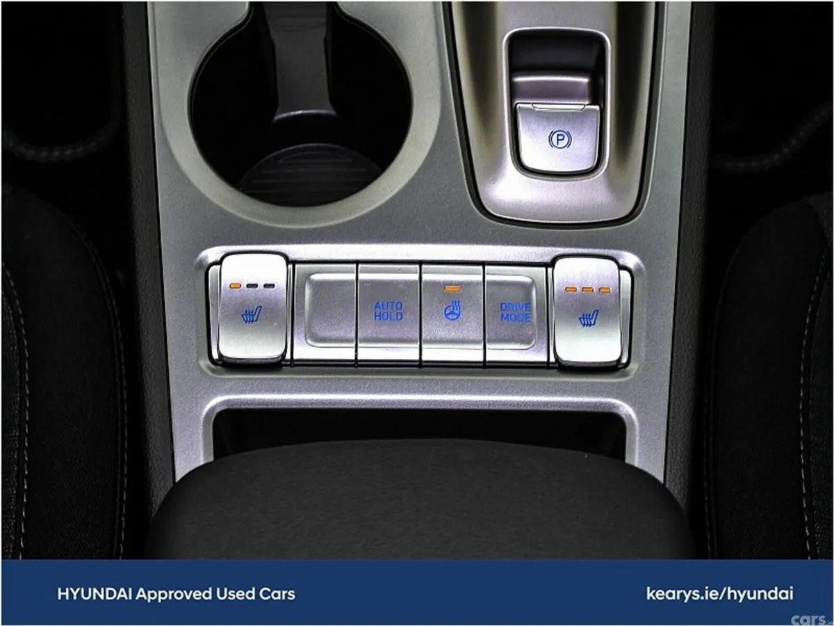 Hyundai KONA SUV, Electric, 2023, White