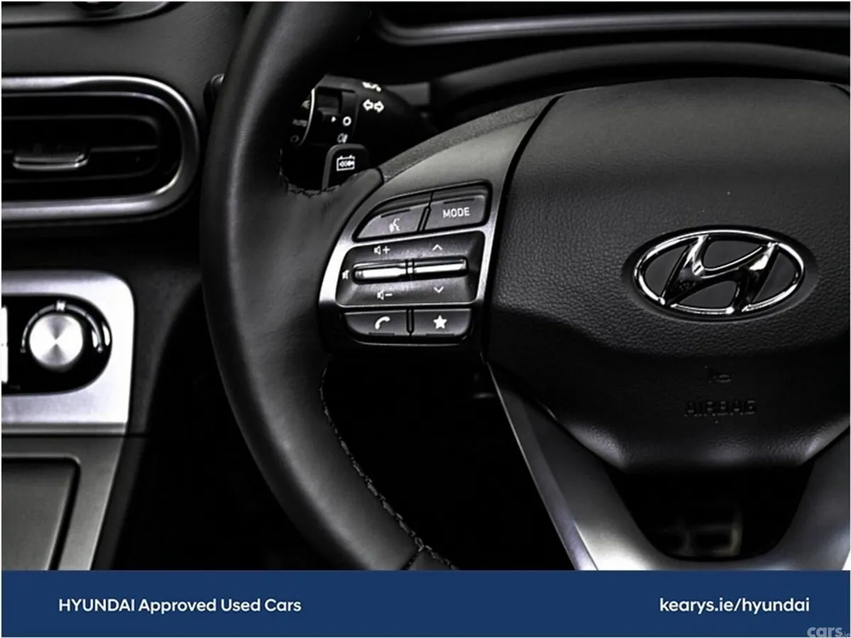 Hyundai KONA SUV, Electric, 2023, White