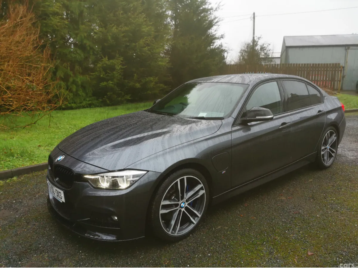 BMW 3-Series Saloon, Petrol Plug-in Hybrid, 2017, Grey