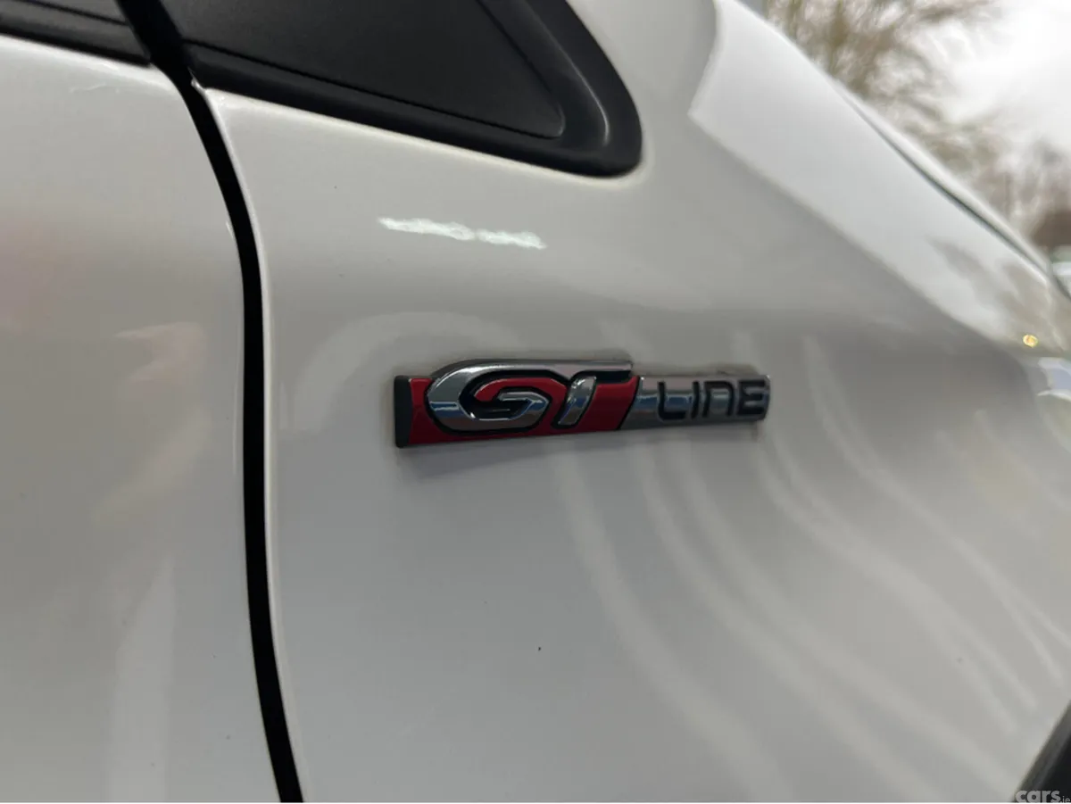 Peugeot 2008 SUV, Petrol, 2018, White