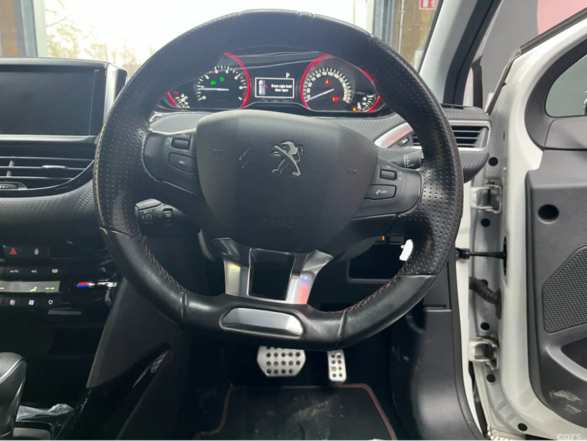 Peugeot 2008 SUV, Petrol, 2018, White
