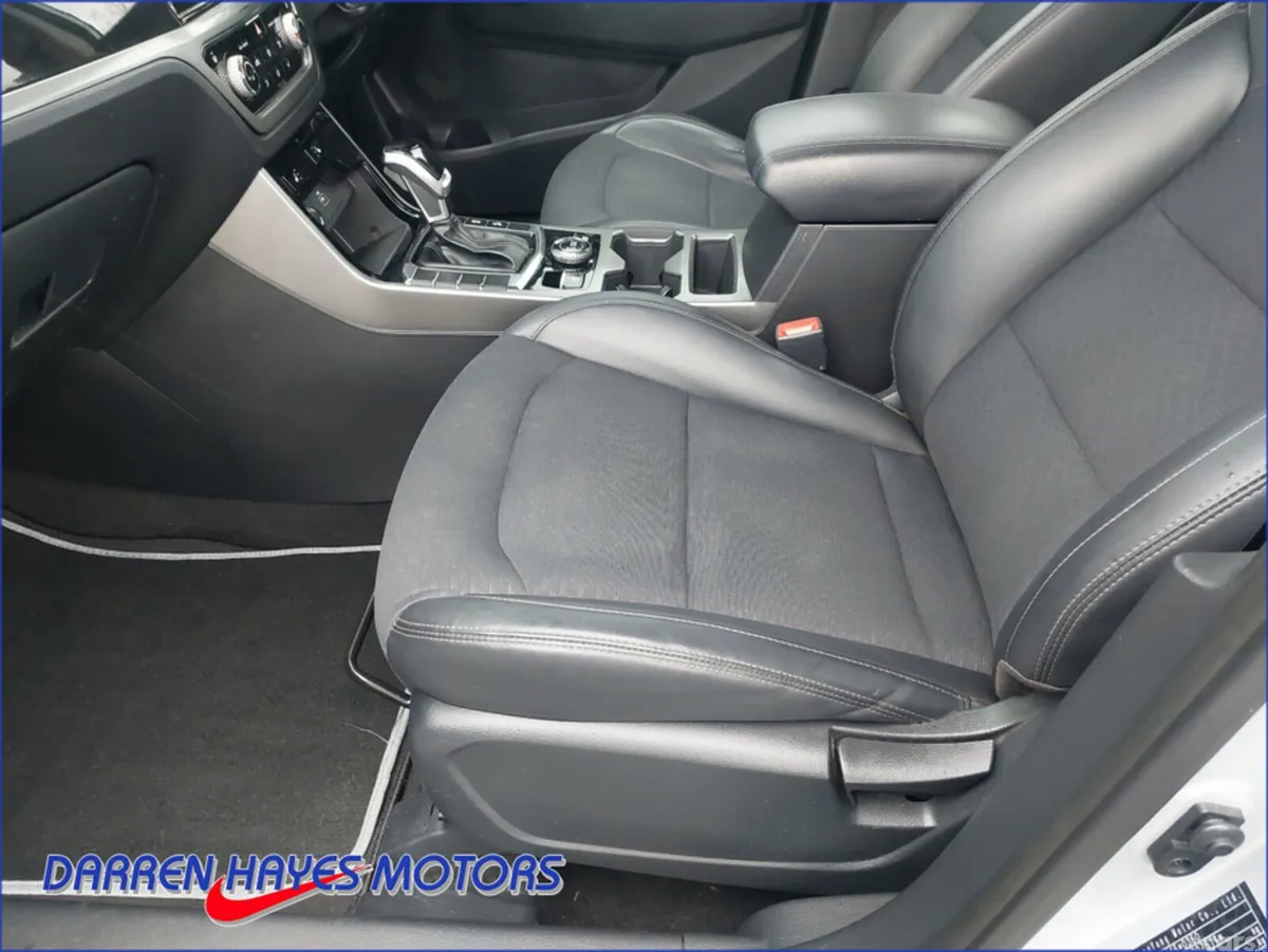 SsangYong Korando Estate, Diesel, 2019, Silver