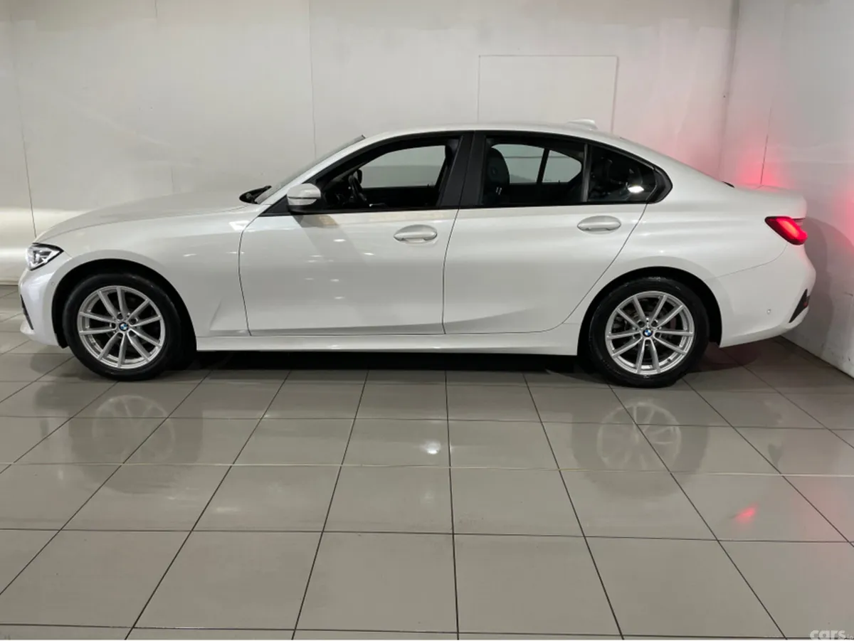 BMW 3-Series Saloon, Diesel, 2021, White